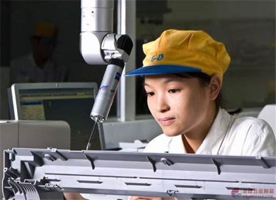 模具制造4.jpg 模具制造4.jpg